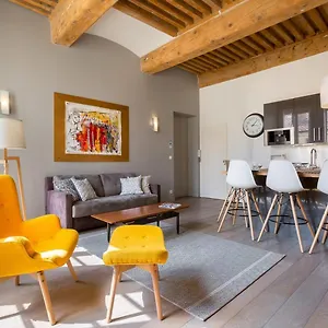Apartment Pearl- T2 Sur Traboule Classee - Calme, Lyon