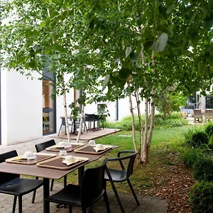 Aparthotel Adagio Patio Confluence