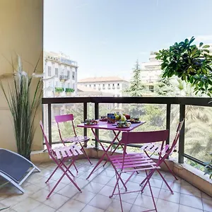 Grand H -f2, Face Vieux- Nice, Terrasse, Ascenseur, Climatisation, Terrace - Center France