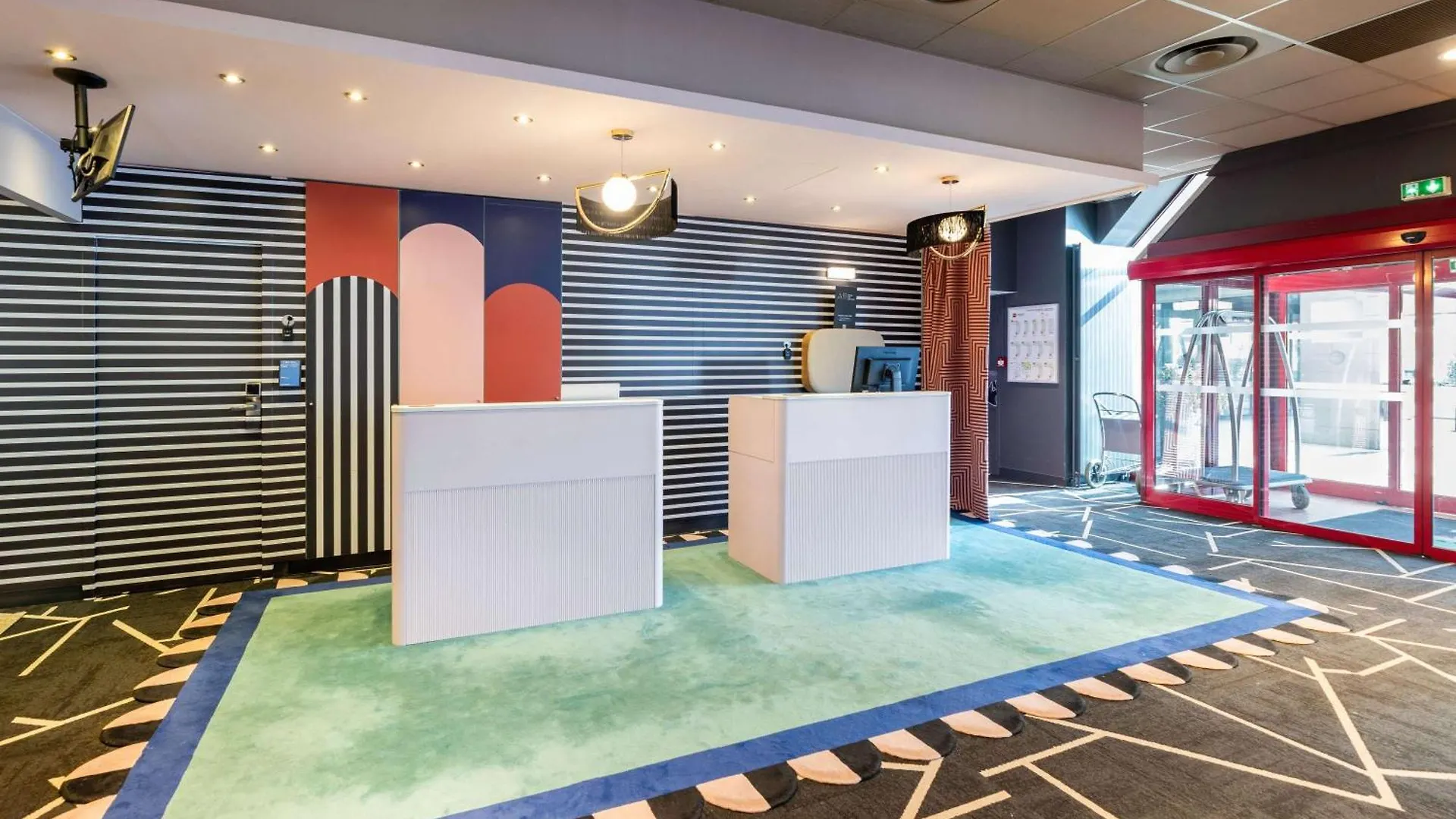 Ibis Lyon Part Dieu Les Halles 3*,  France