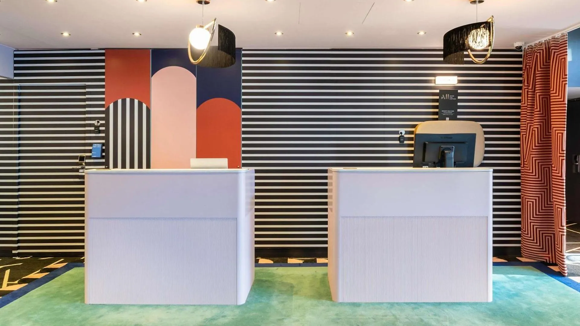 Ibis Lyon Part Dieu Les Halles 3*,  France